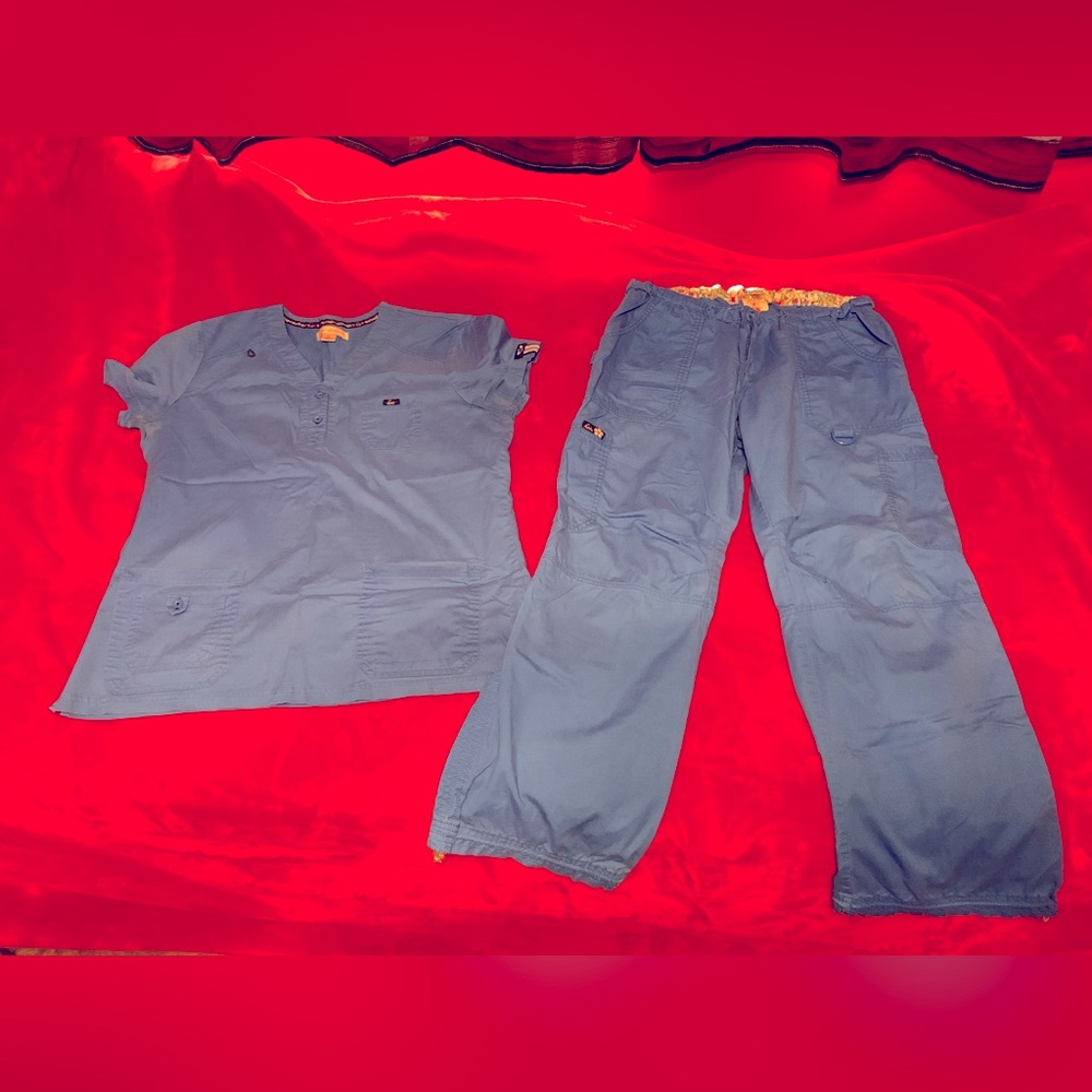 Woman’s scrub uniform set